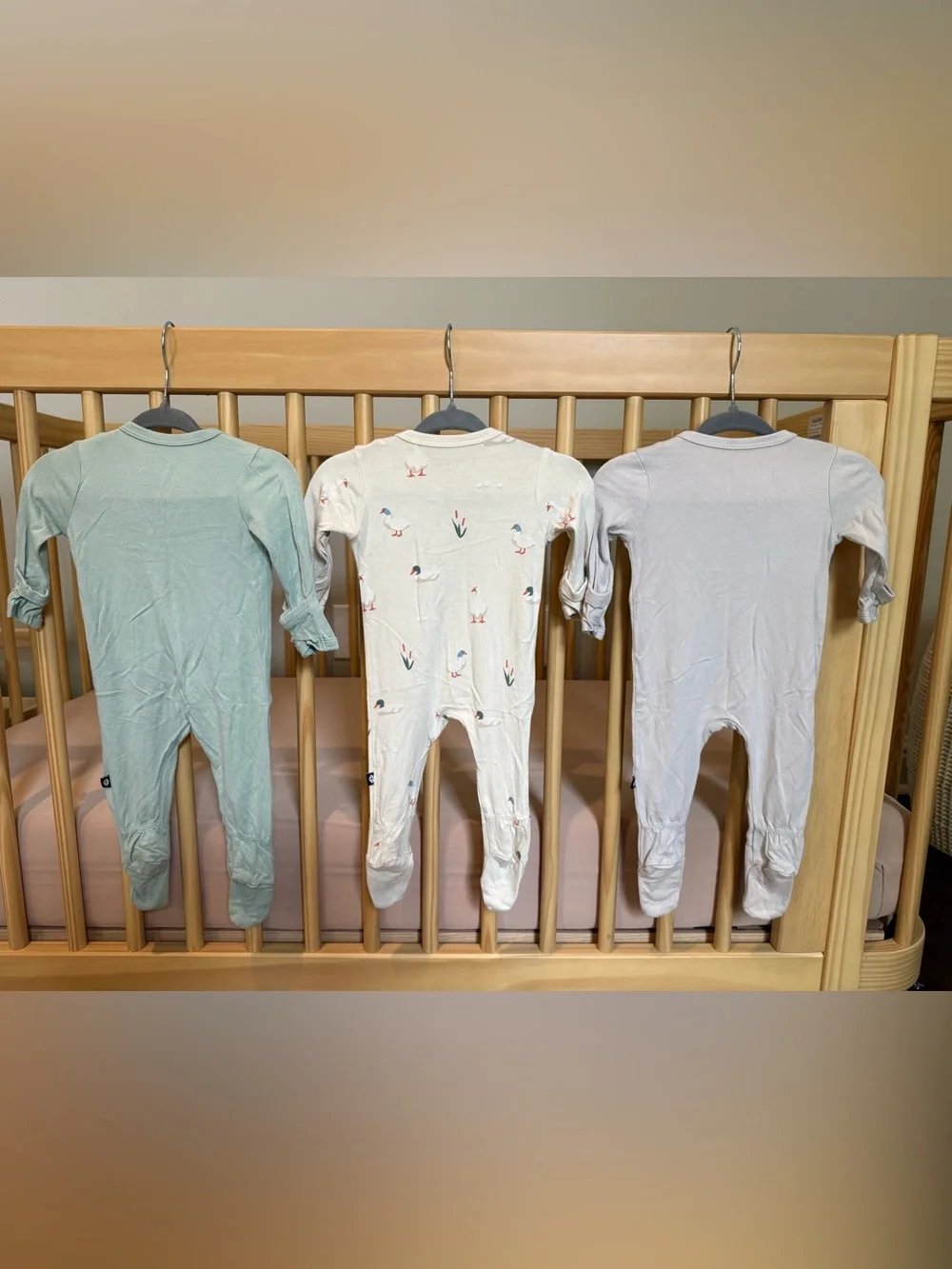 6-Piece Newborn (NB) "Take Me Home" Wardrobe Capsule (Kyte Baby & Bonsie) - Picture 14 of 14